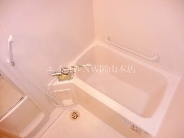 物件内観写真9　(浴室)