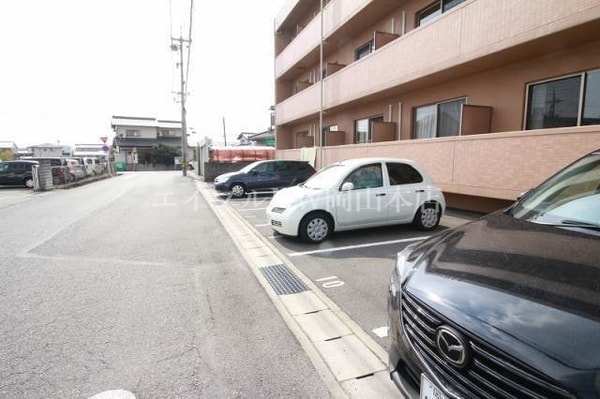 駐車場(駐車場)