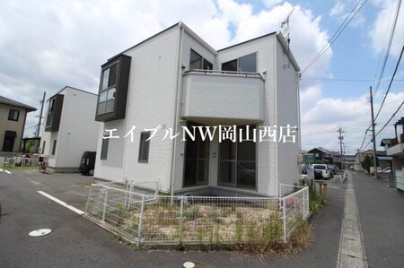 カルテットガーデン外観写真