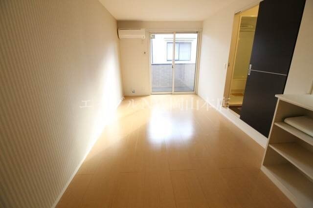 物件内観写真21　(居室)