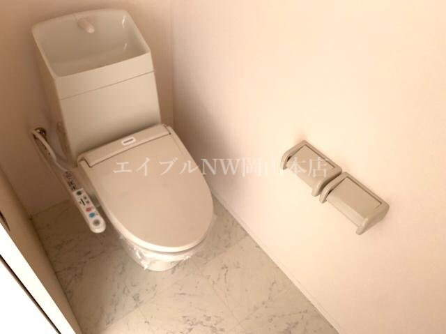 物件内観写真9　(トイレ)