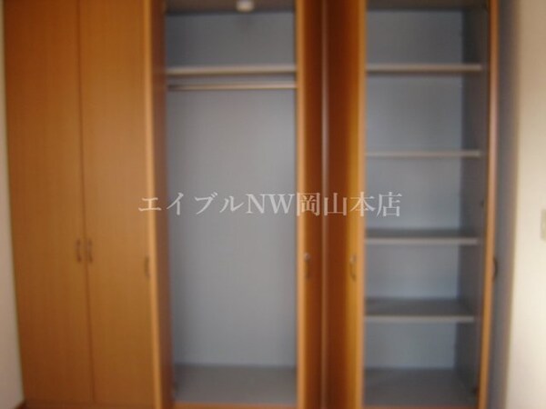 収納(クローゼット)