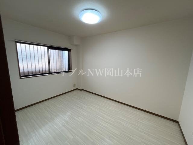 物件内観写真9　(北洋室)