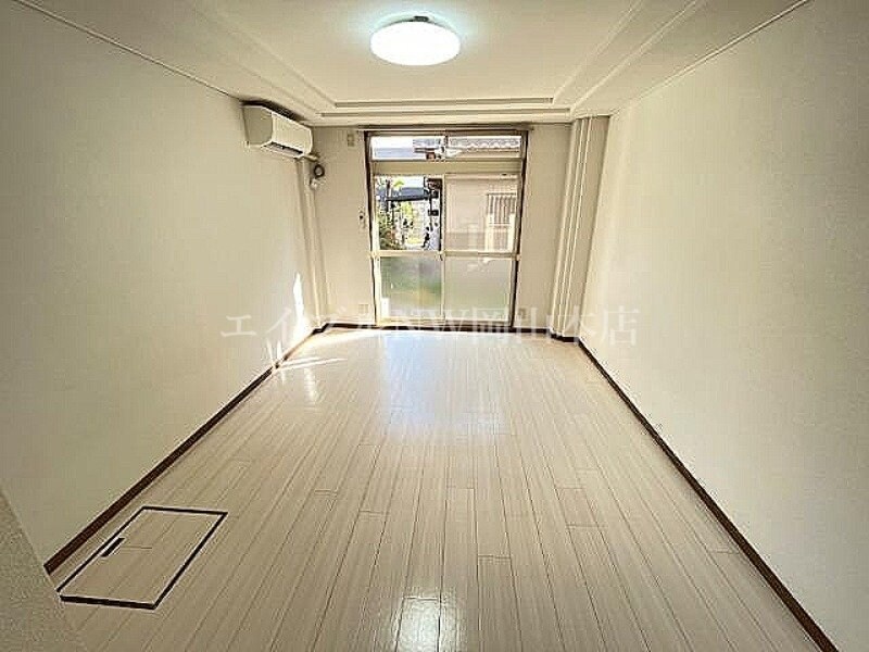 物件内観写真7　(洋室)