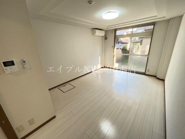 物件内観写真25　(洋室)