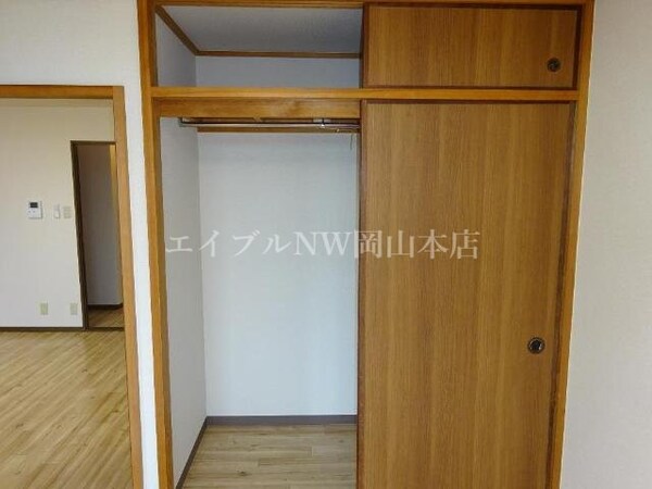 収納(クローゼット)