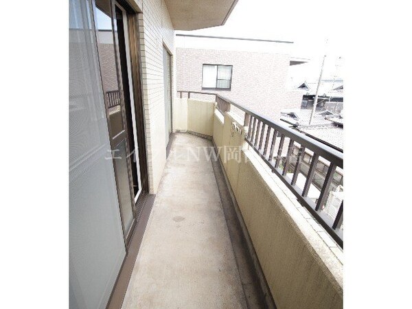 バルコニー(※同タイプのお部屋の写真です)