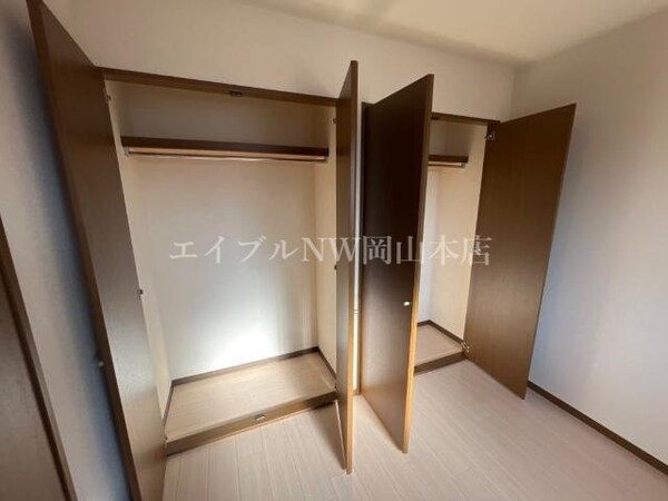 収納(洋室クローゼット)