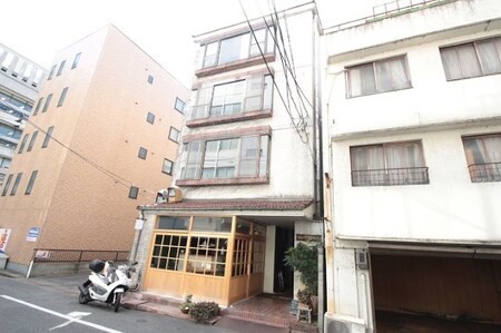 内山下Ｆマンション外観写真