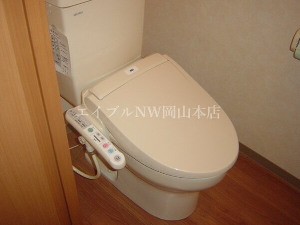 トイレ(シャワー付トイレ)
