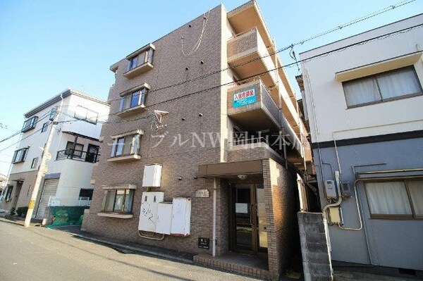 エントランス(建物外観)