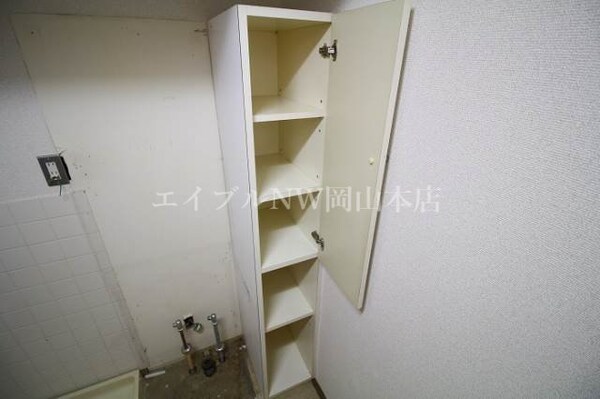洗面所(同物件　別タイプ写真)