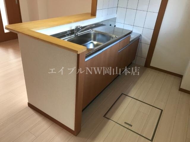 物件内観写真8　(キッチン)