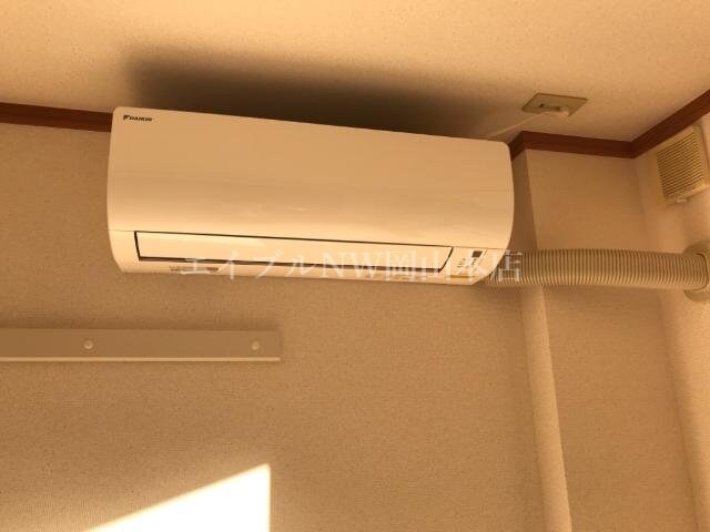 物件内観写真18　(エアコン)