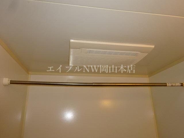 物件内観写真22　(24時間浴室乾燥機)