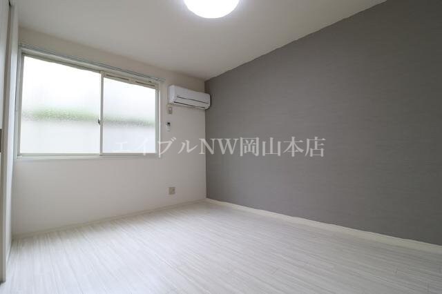 物件内観写真14　(寝室)