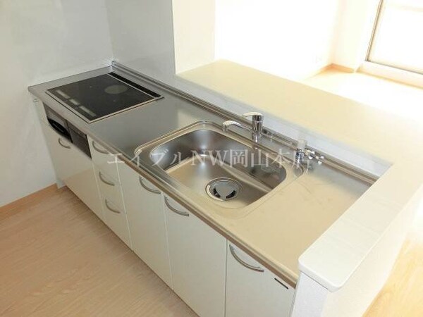 キッチン(※同タイプのお部屋の写真です)