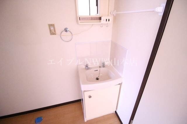 物件内観写真10　(同タイプのお部屋の写真です)