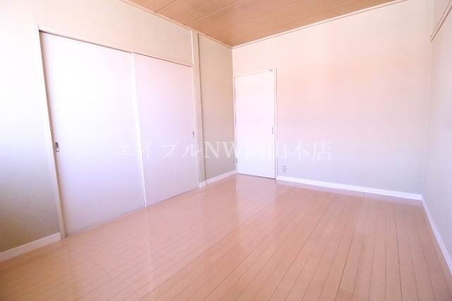 物件内観写真13　(同タイプのお部屋の写真です)