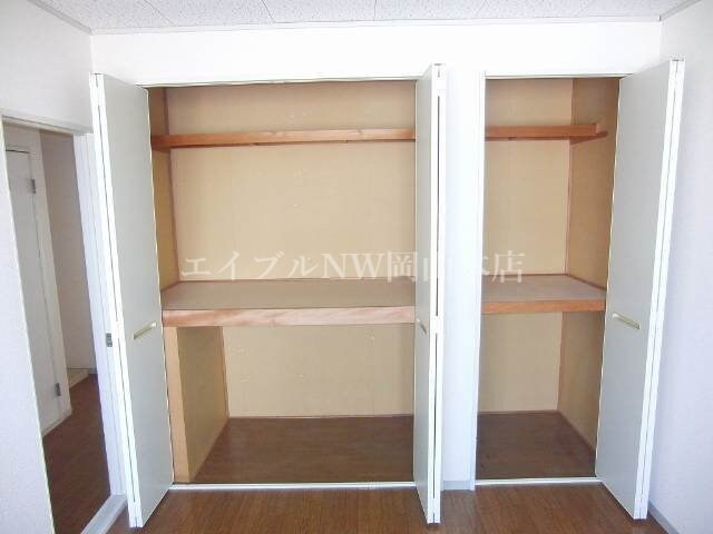 物件内観写真14　(収納)