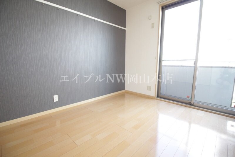 物件内観写真17　(洋室)