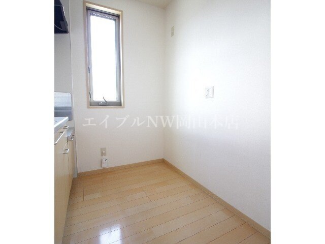 物件内観写真28　(キッチンスペース)