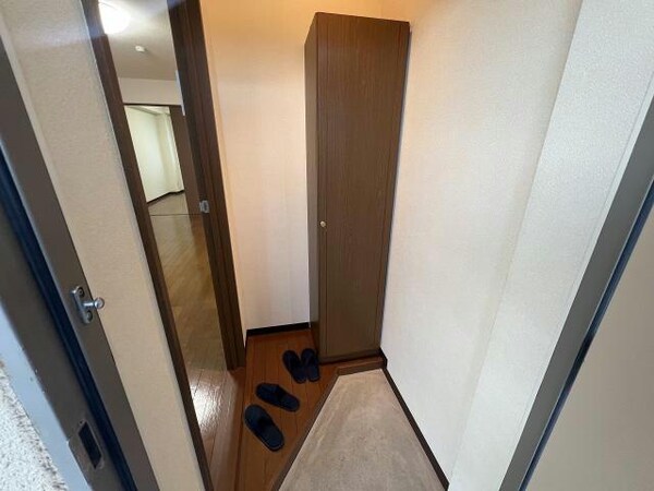玄関回り