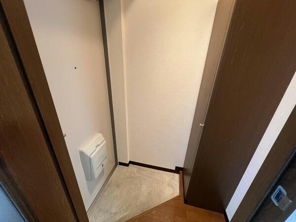 玄関回り