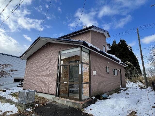 西旭岡2丁目30番戸建の物件外観写真