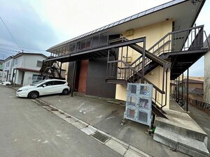 コーポ中の島外観写真