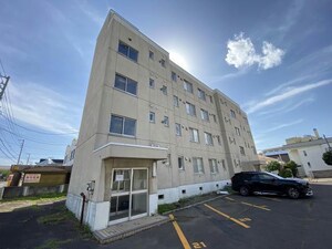 アシスト第2函館マンション外観写真