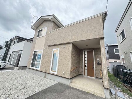 西桔梗町戸建外観写真