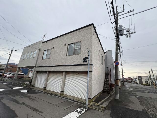 コーポいづみの物件外観写真