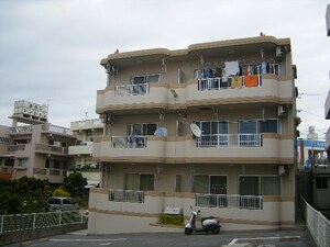 メゾン国吉外観写真