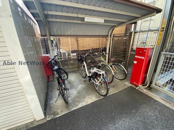 駐輪場