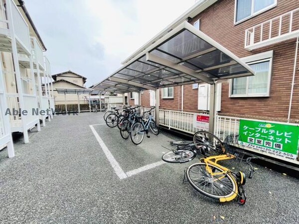駐輪場