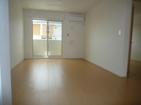 リビングダイニング