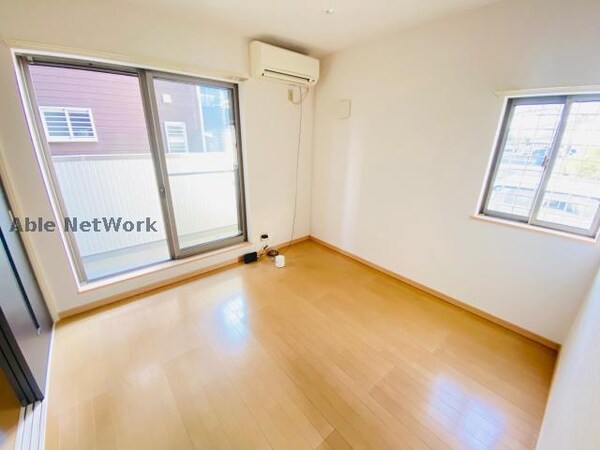 リビングダイニング