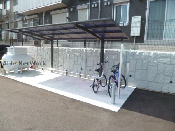 駐輪場