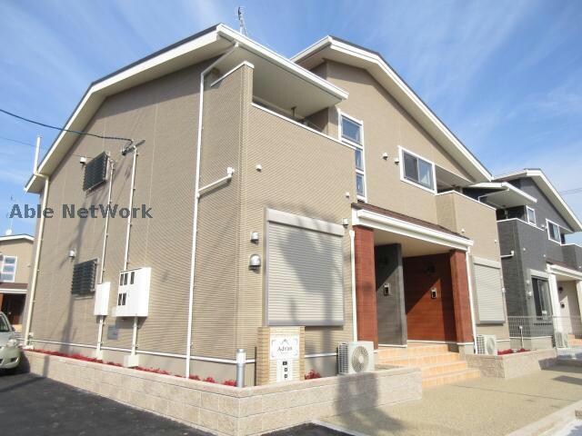 物件外観写真1　(A棟)