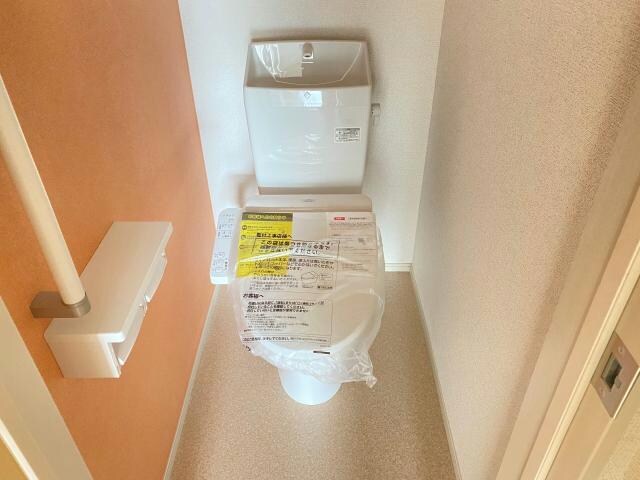 物件内観写真11　(※類似モデルの為、色味等は異なります。)