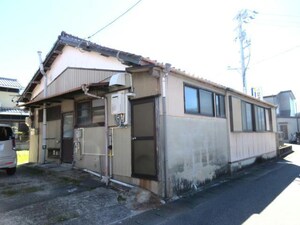 津市栗真町屋町　貸戸建外観写真