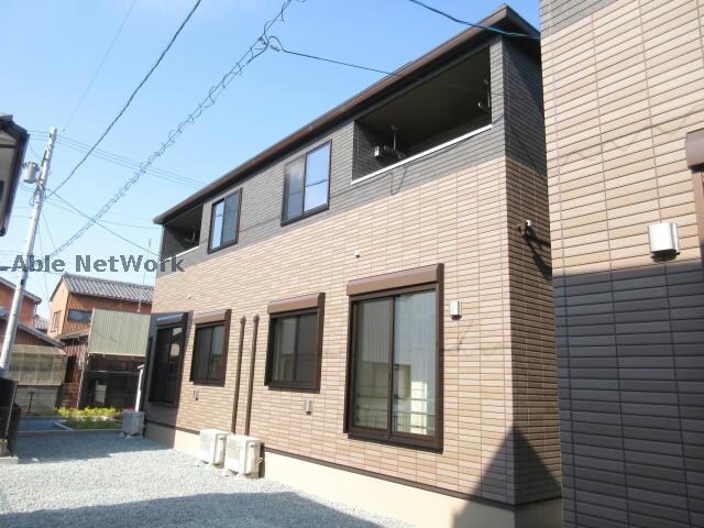 物件外観写真2　(B棟)