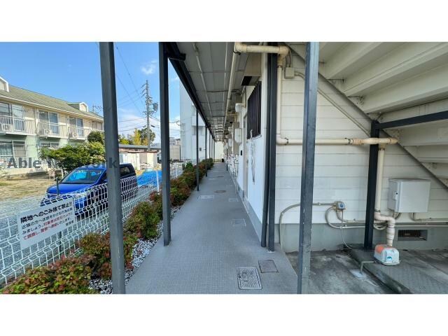 物件外観写真3　(B棟)