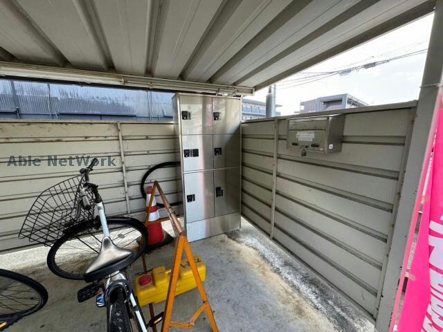 物件外観写真9　(宅配BOX)