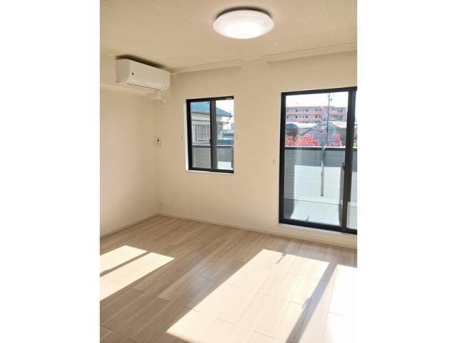 物件内観写真8　(同型類似のものです)