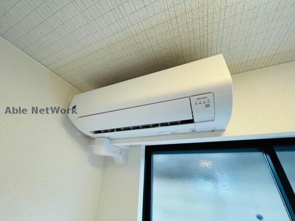 空調設備(同型類似のものです)