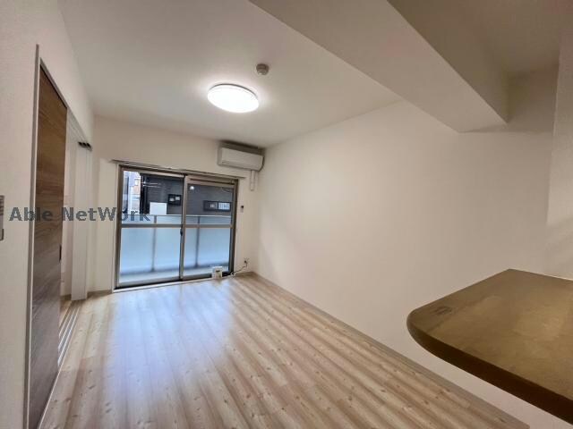 物件内観写真3　(※同型タイプ)