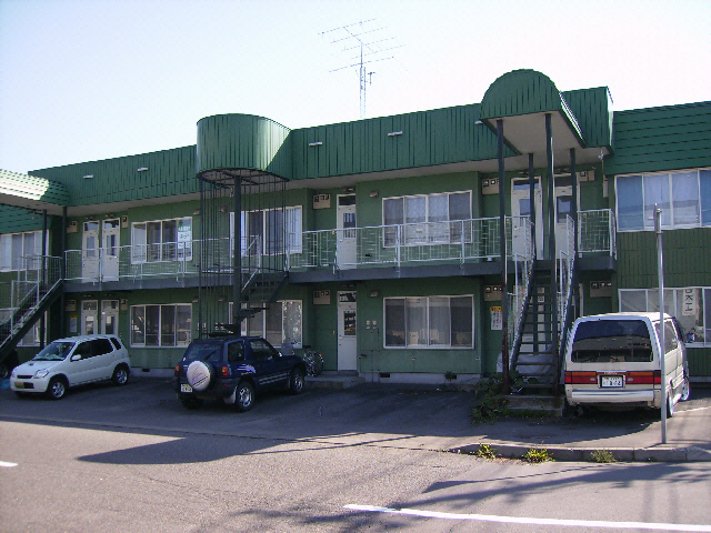 Apart ment House GREEN