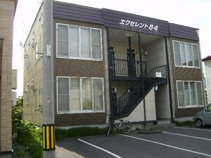 エクセレント８４外観写真